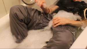 bath-completely-dressed_2_2.jpg