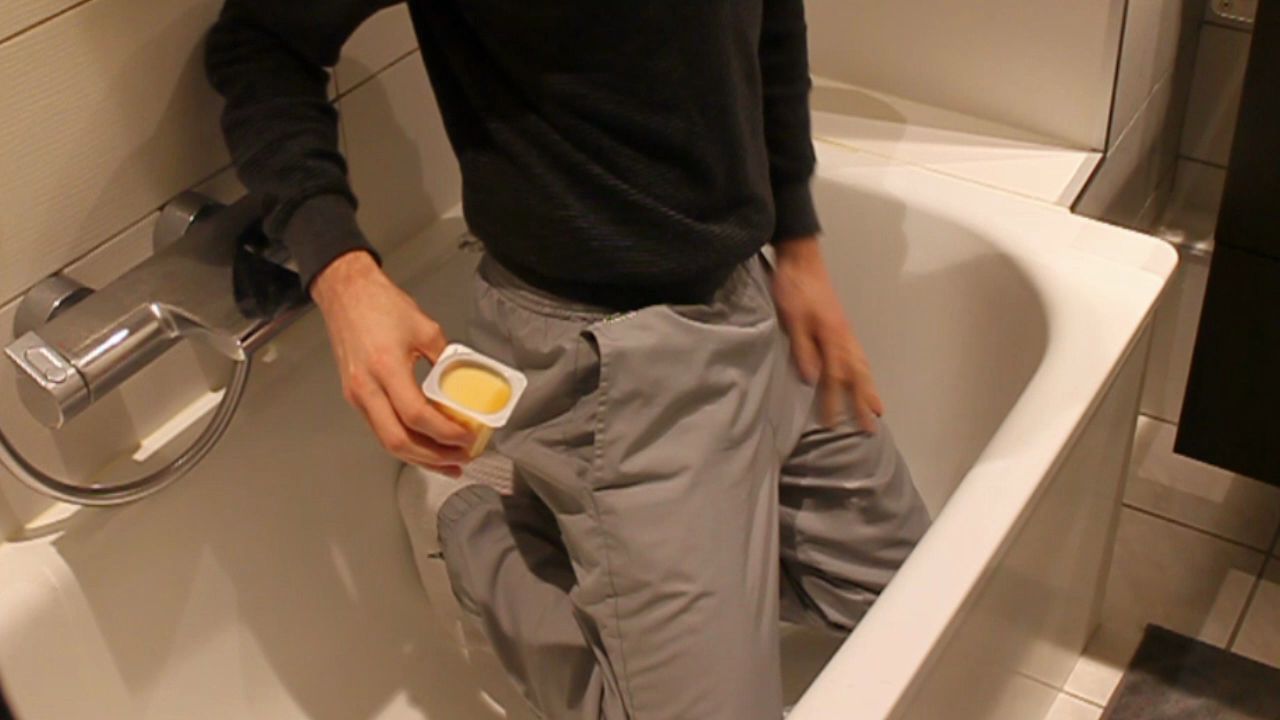flan-caramel-for-my-lacoste-trackie_main